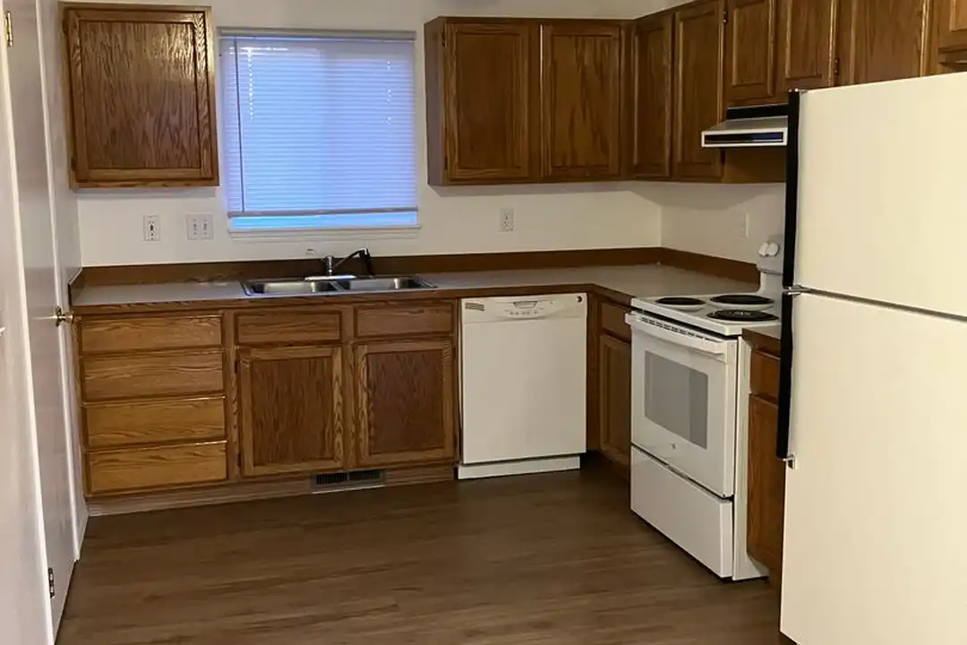 903 E White Birch Ave unit B - View 6