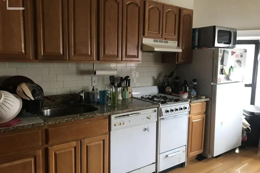 44 Bay State Rd - More