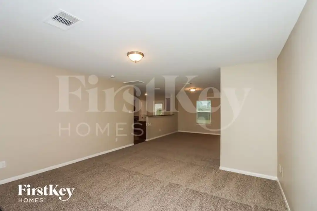 8015 Distant Harbor Rd - View 4