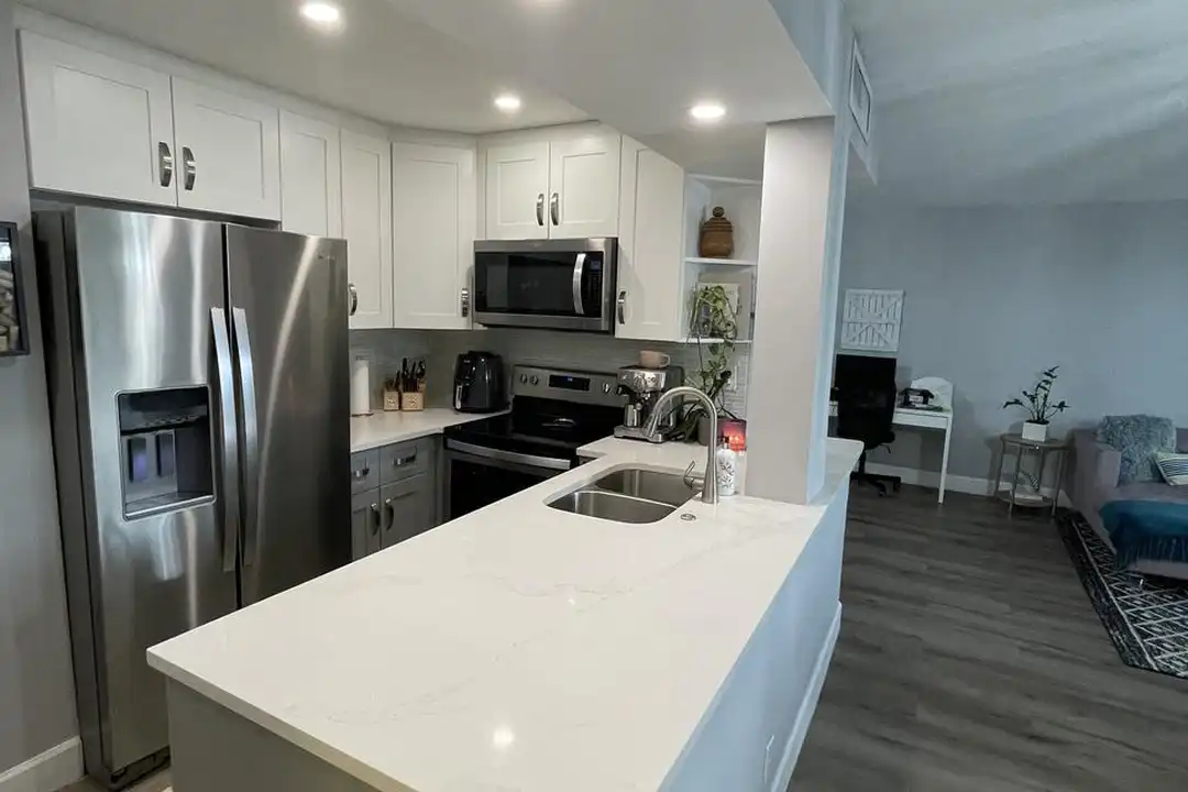 1600 SE 15th St unit 503 - View 2