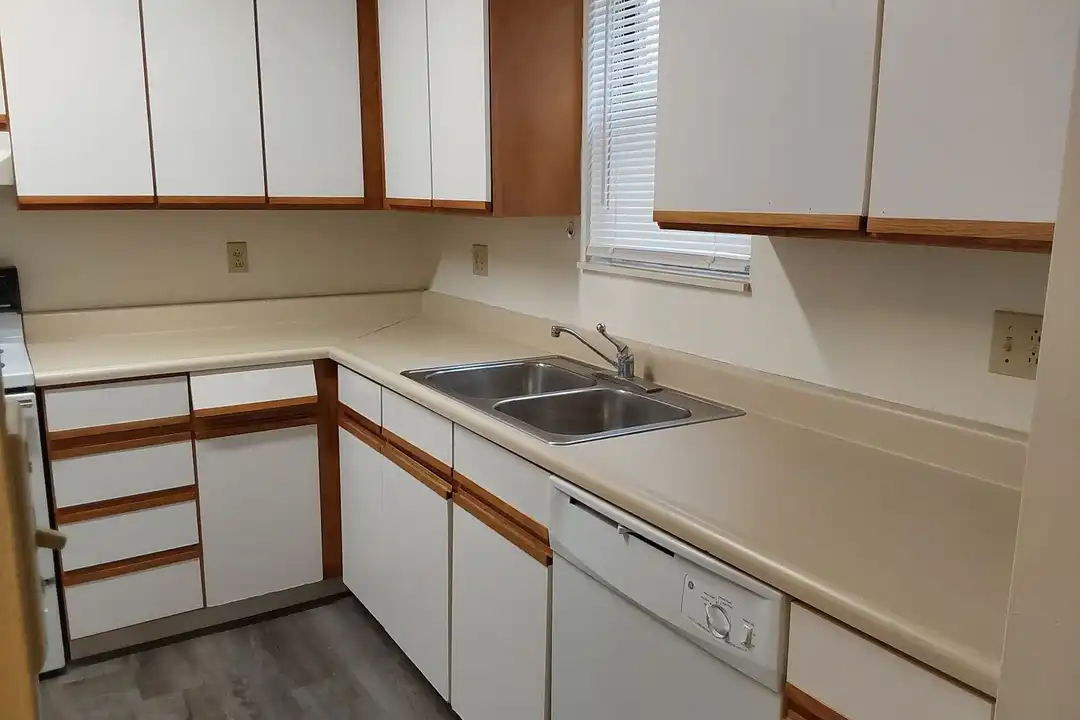 102 Stacey Dr unit 102