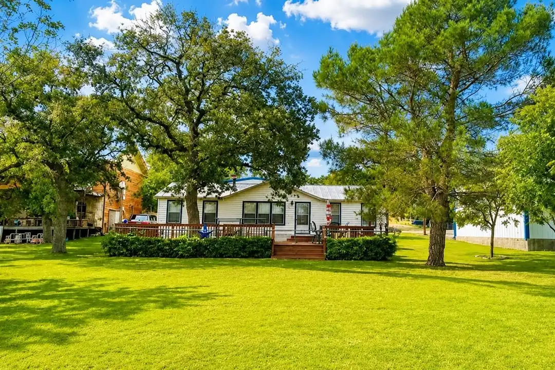 691 Beaver – photo 1 of 19