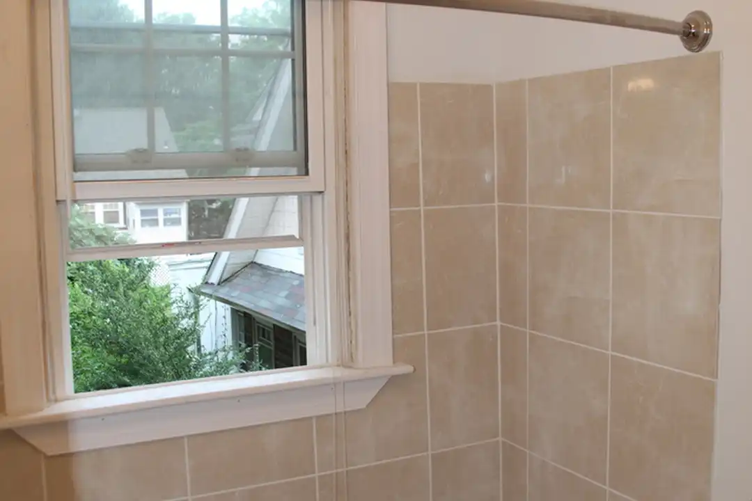 2033 E Darby Rd unit 3H - View 5
