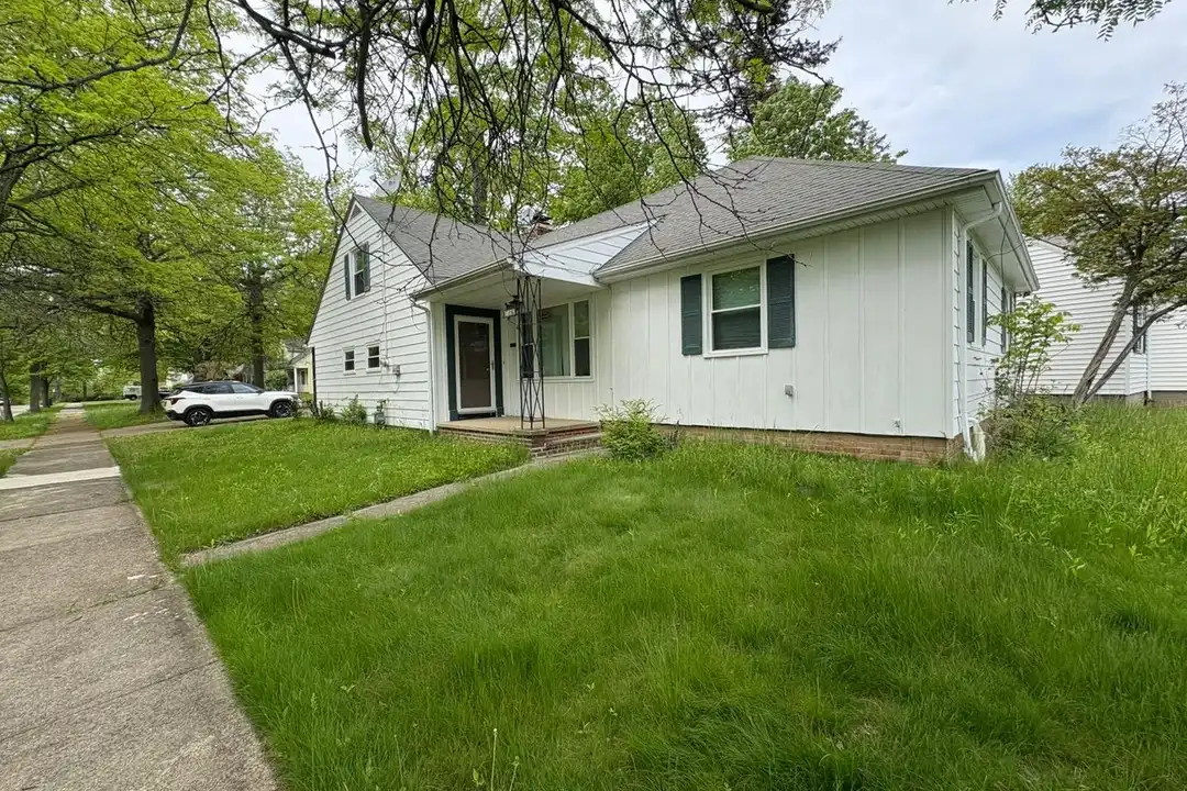 1037 Keystone Dr – photo 1