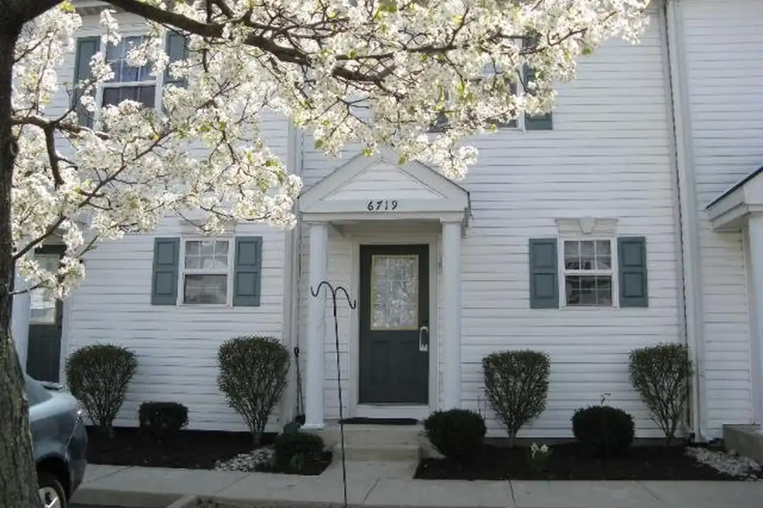 6737 Lagrange Dr – photo 1 of 18