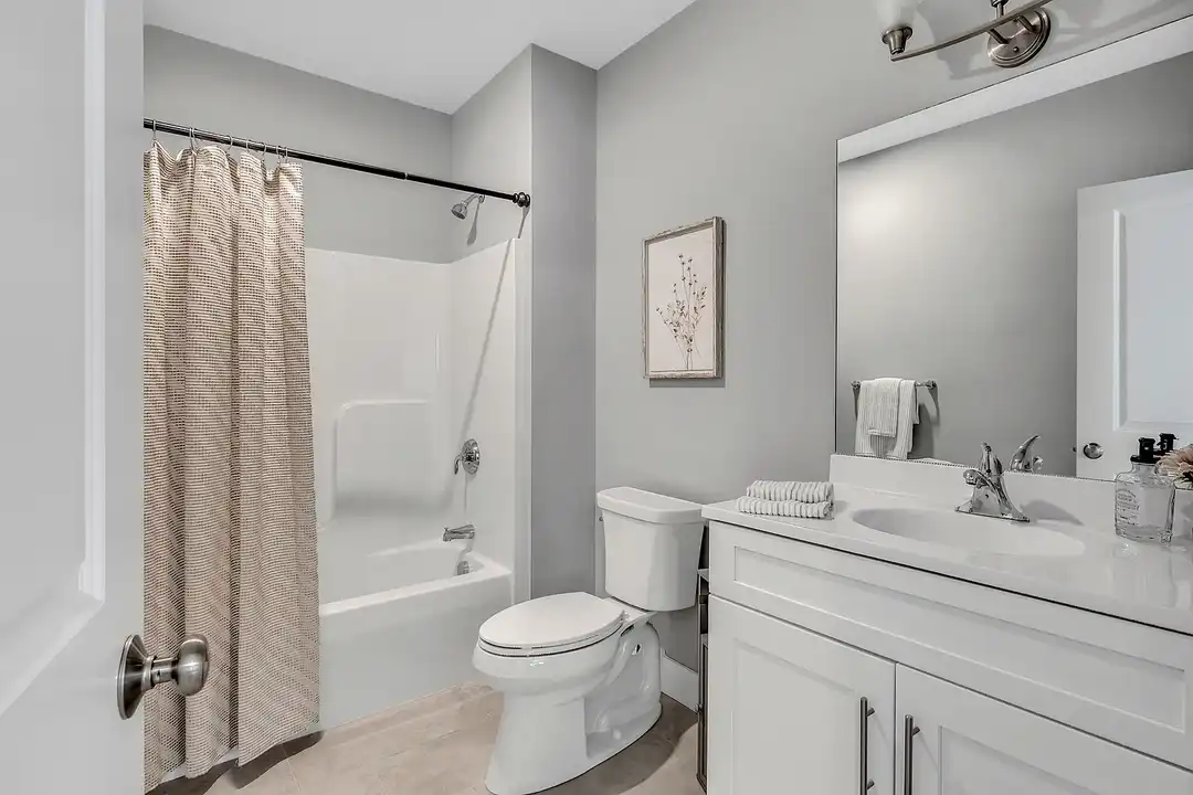 Vista Apartments – photo 1 of 13