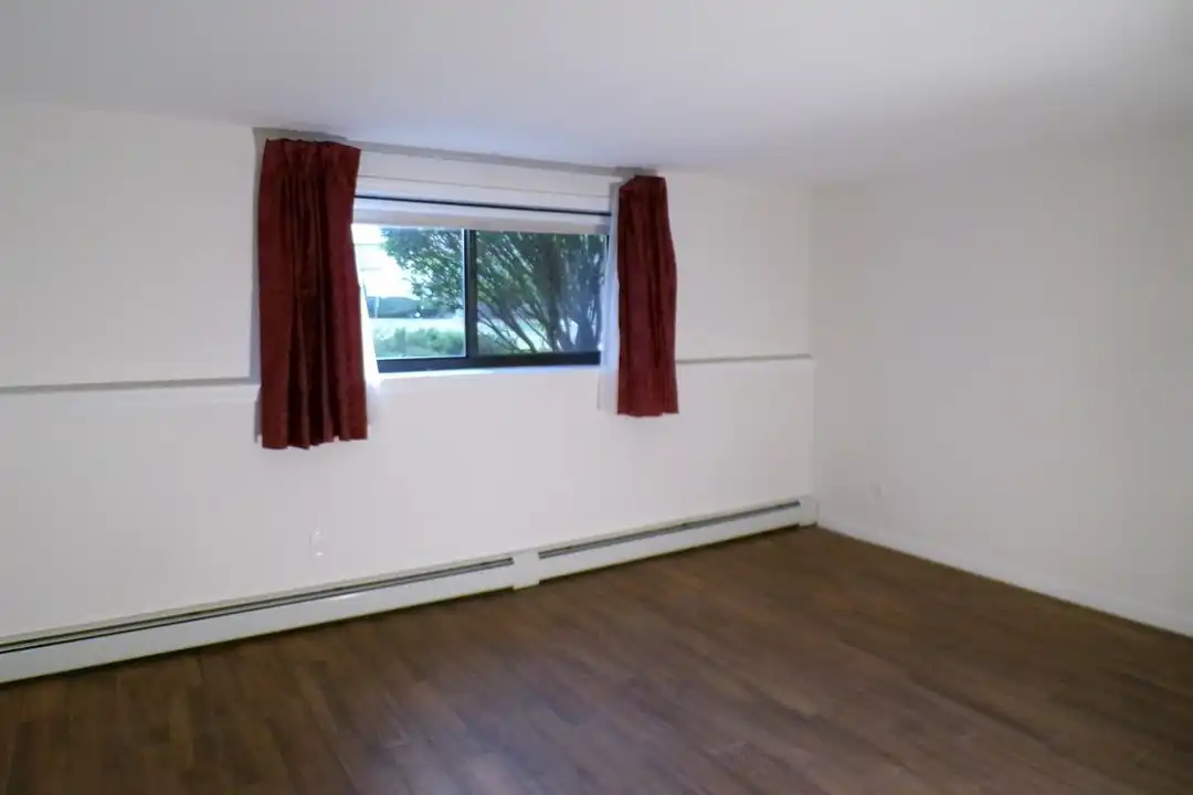 9 Tiffany Rd unit 1 - View 5