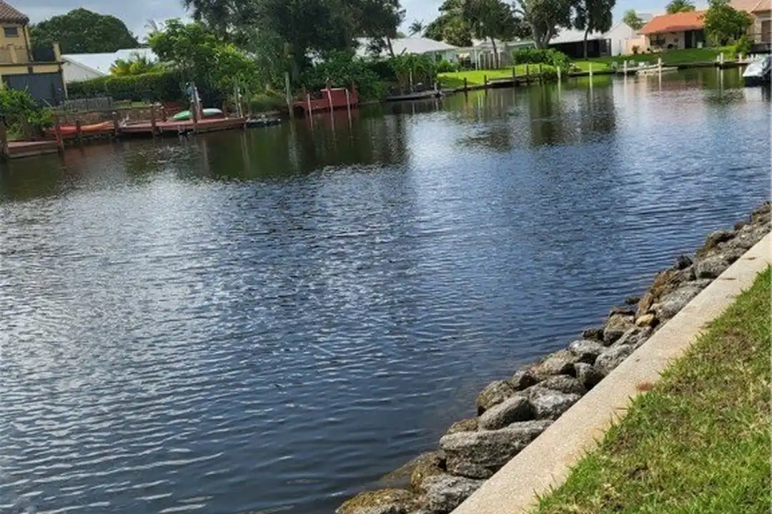 1935 Cobia Dr #202E - View 5