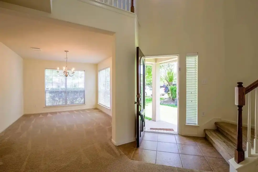17031 Sperry Landing Dr - View 2