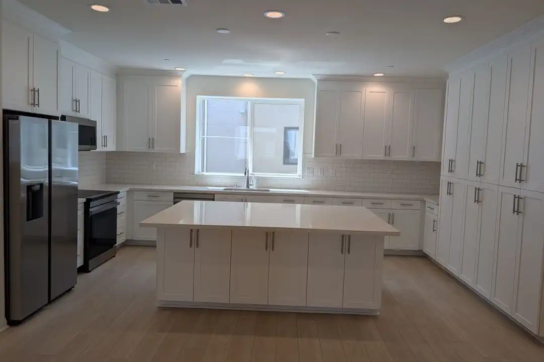 5868 Linden Ave unit 6 - View 2