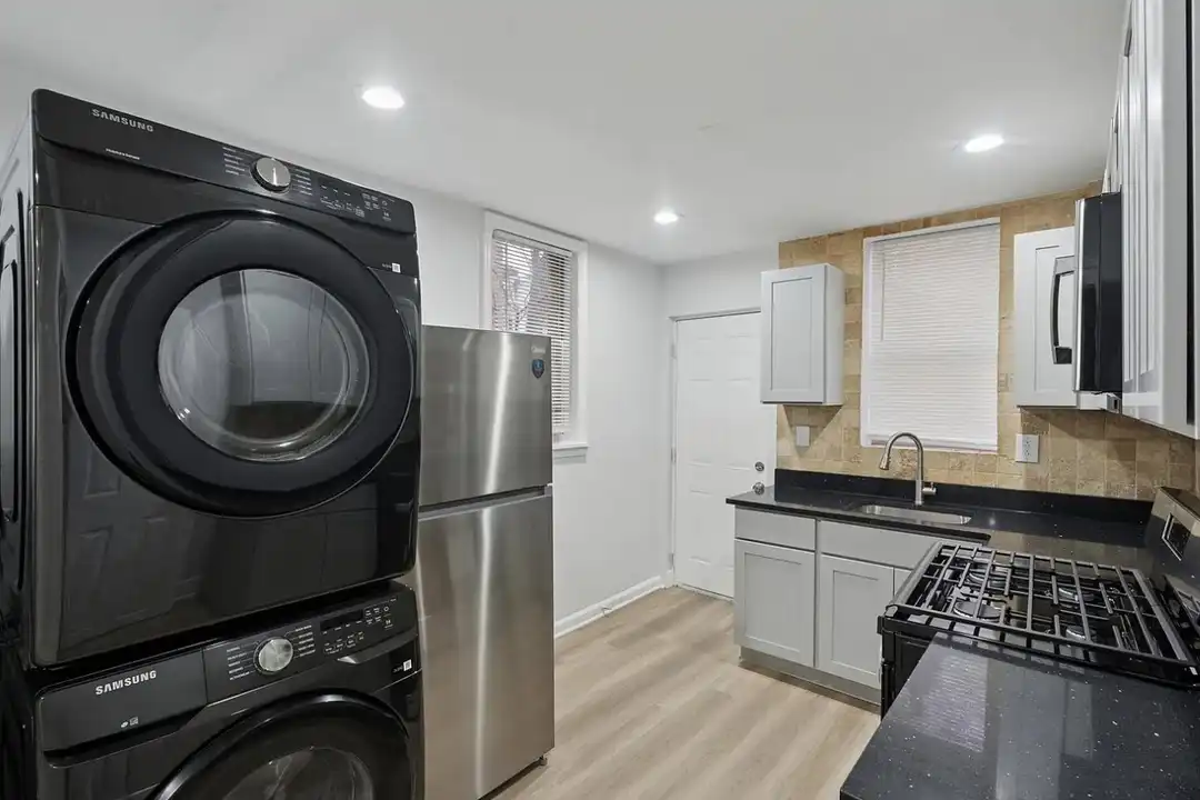 2828 Winton St - View 4