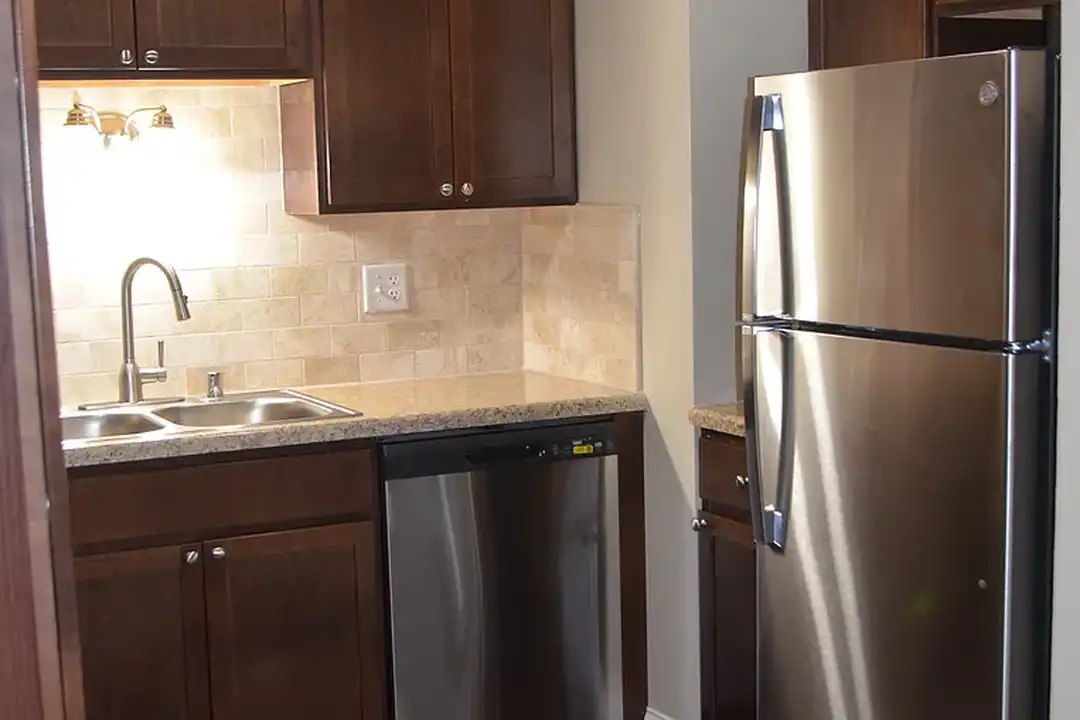 Applegate Apartments – photo 1 of 9