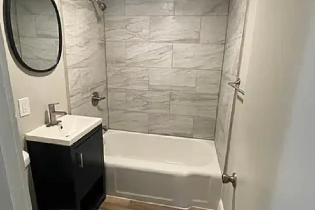 2608 N 40th St unit 2608A – pohled 4