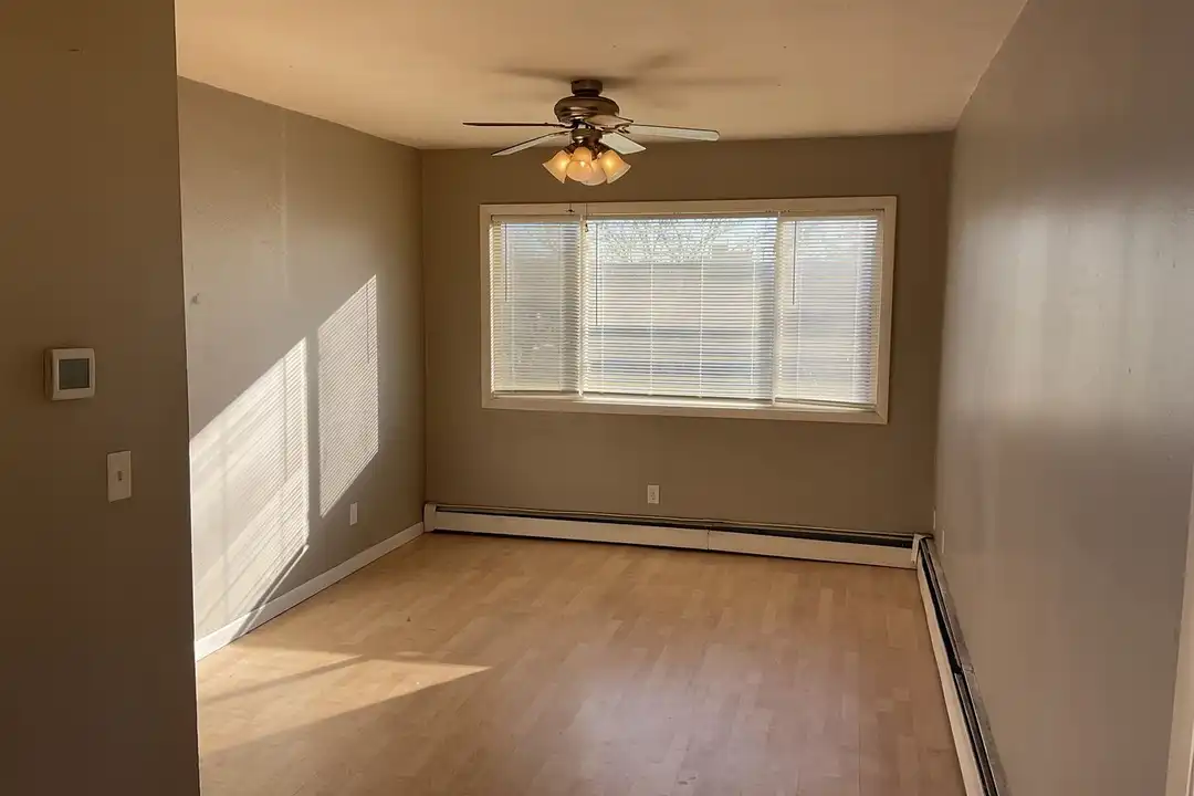 2800 Pillsbury Ave unit Unit 5 – pohled 4