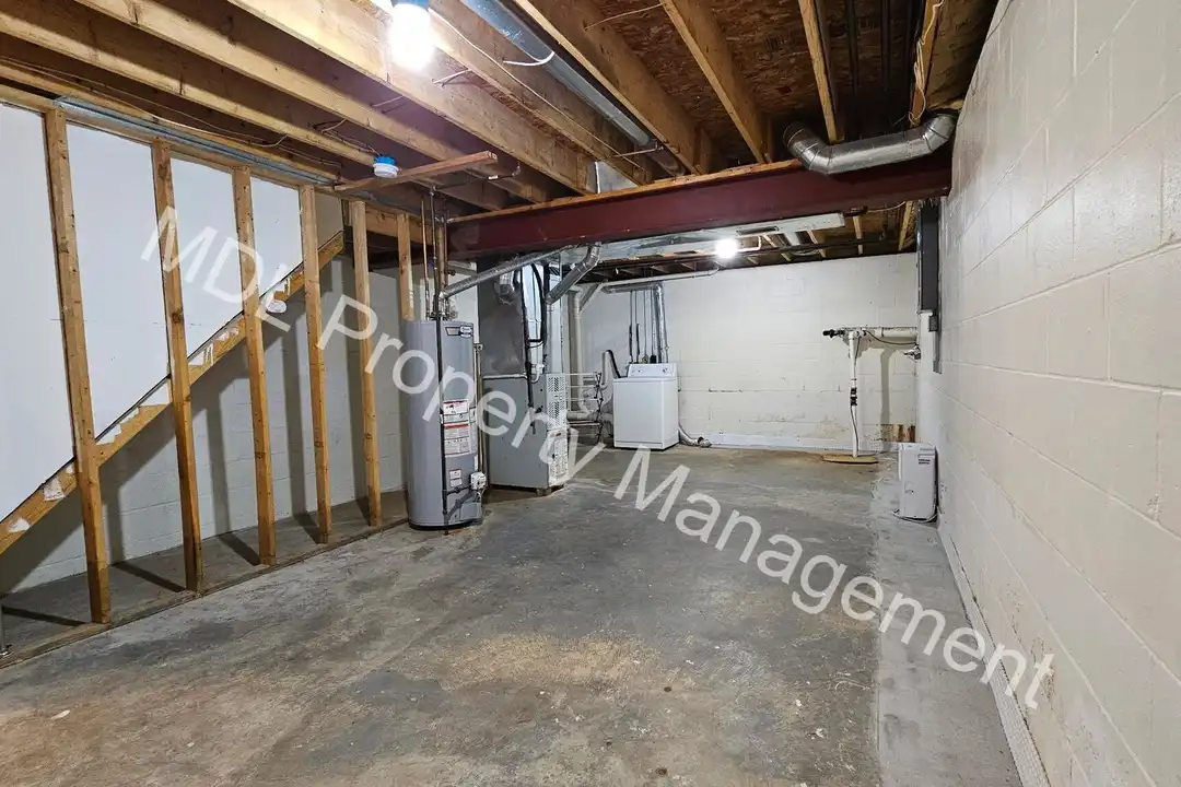 4907 Hedgewood Dr unit F1
