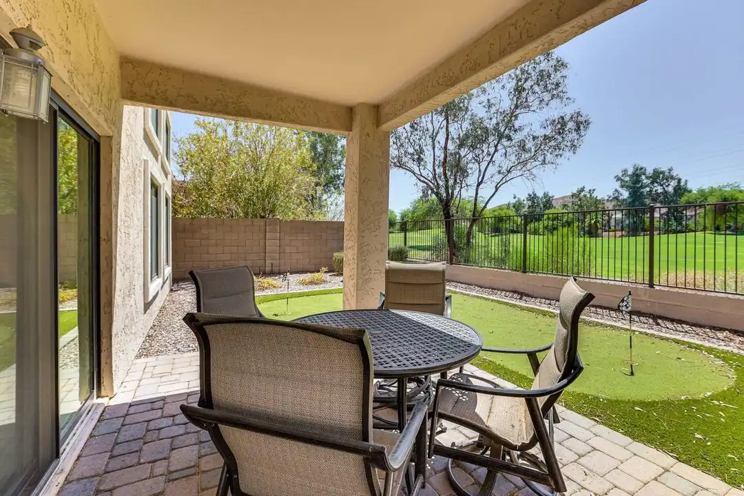 3043 E Fremont Rd unit 1546371P - View 2