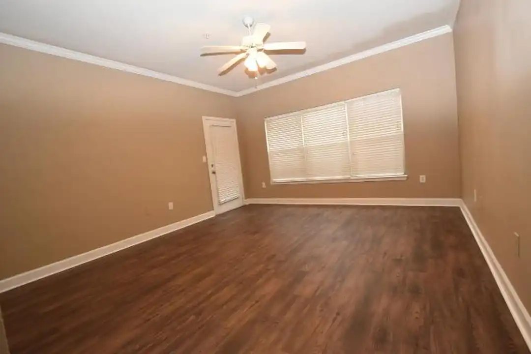 18501 Bridle Club Dr – pohled 4