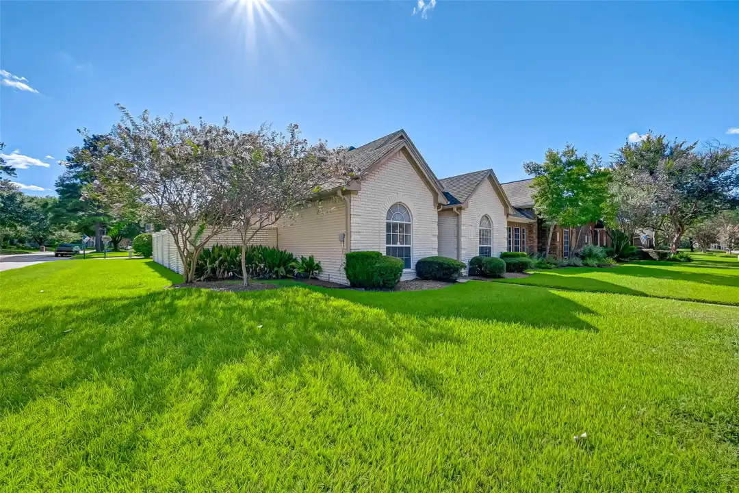 House in Houston - View 4