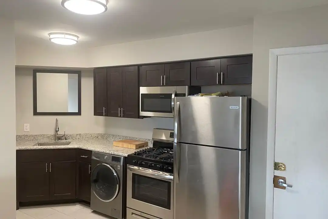 2492 N Murray Ave unit 205