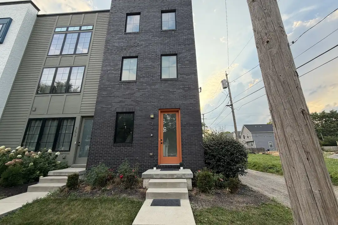 351 Loeffler Ave – photo 1