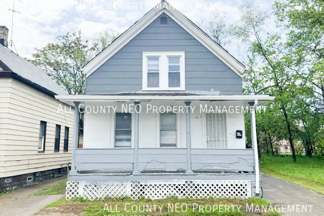 6518 Rogers Ave – photo 1