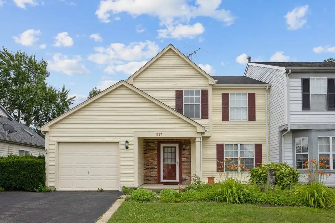 1127 Ashbrook Dr – photo 1