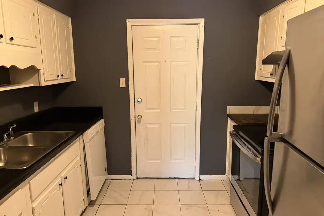 501 W 12th Ave unit 5 – photo 1