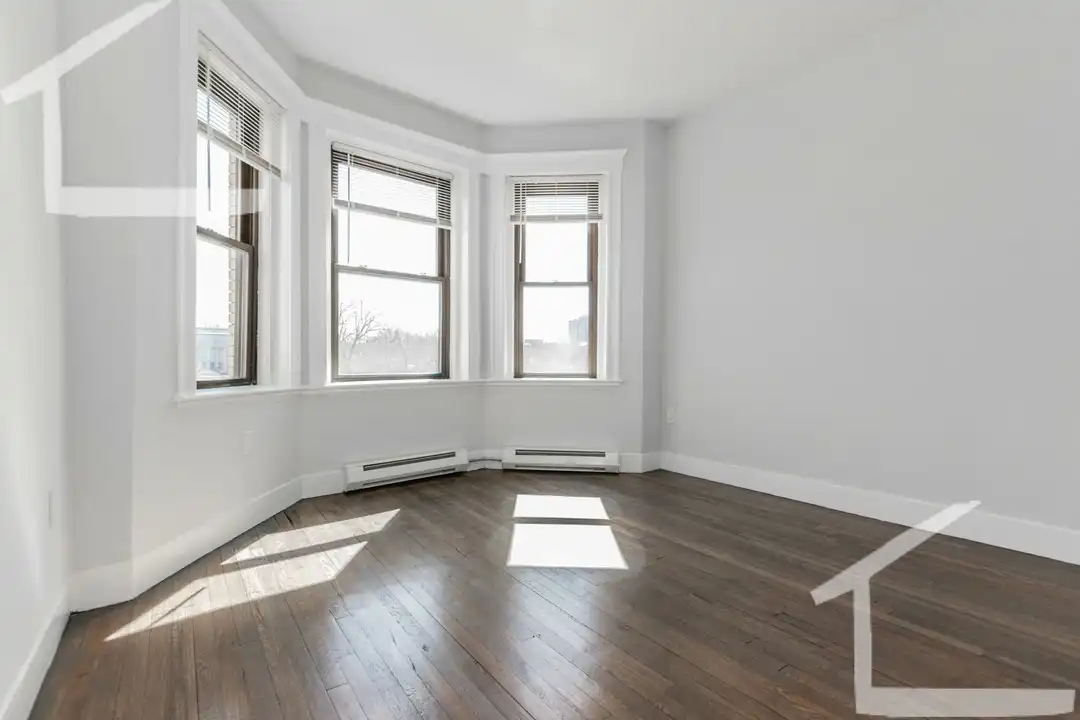 71 Park Dr - View 4