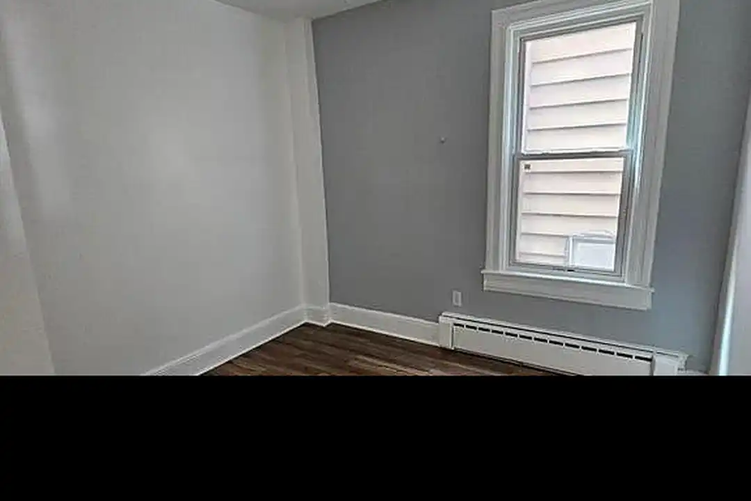 71 W 44th St unit 1 - View 3