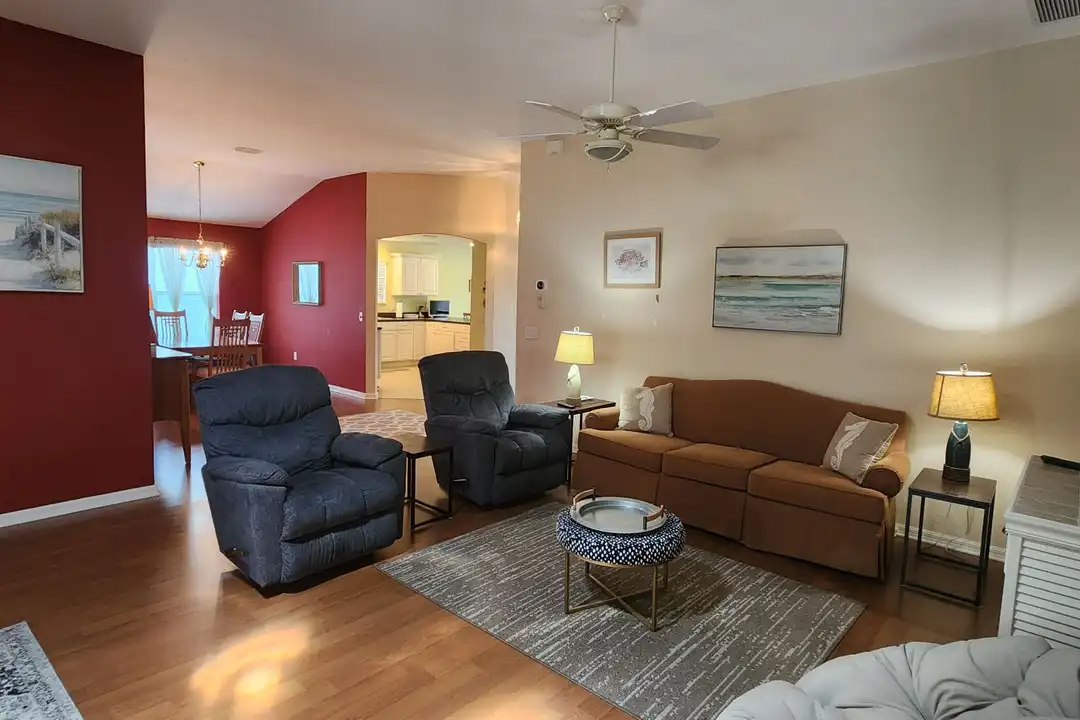 1426 Forest Acres Dr - View 2