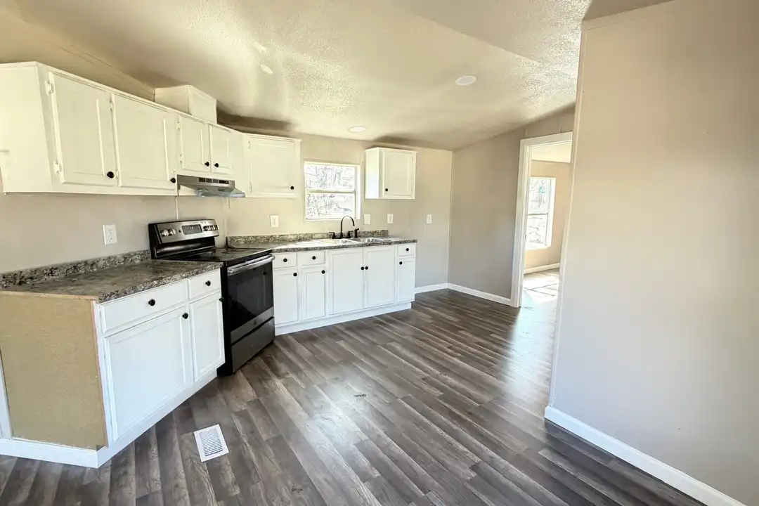 23035 Opportunity Dr - More