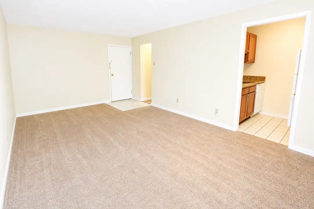 348 S Highland Ave unit C – photo 1