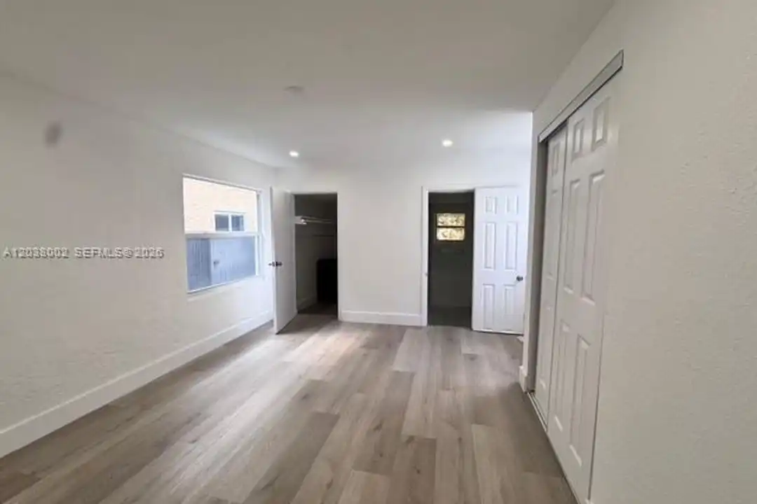 4783 NW Flagler Terrace - View 4