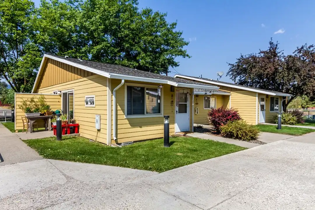 203 N Storie St unit 102 - View 6