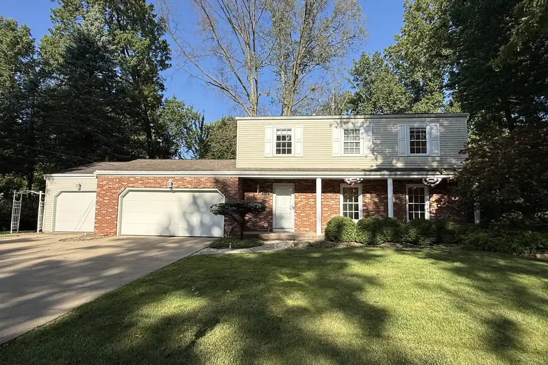 600 Burning Oaks Rd NE – photo 1