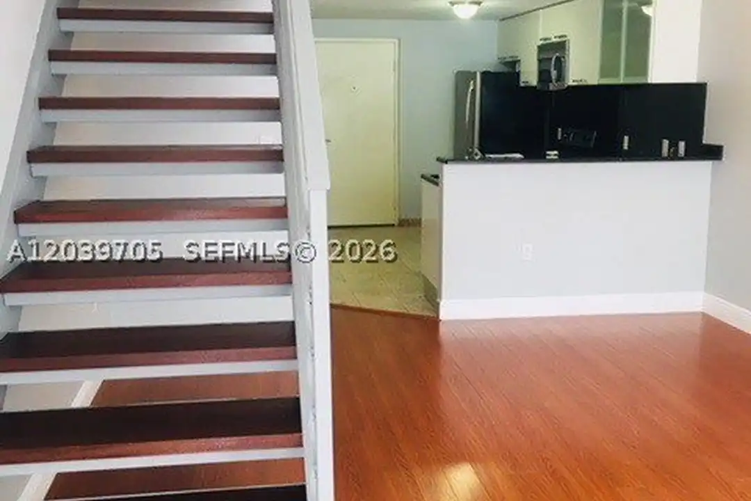 3339 Virginia St #105 - View 3