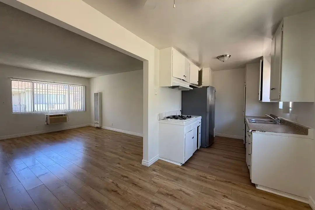 15150 Roscoe Blvd unit #12 - View 6