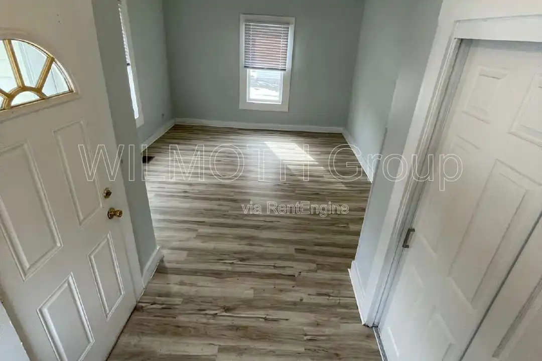 610 S Gallatin St unit A - View 3