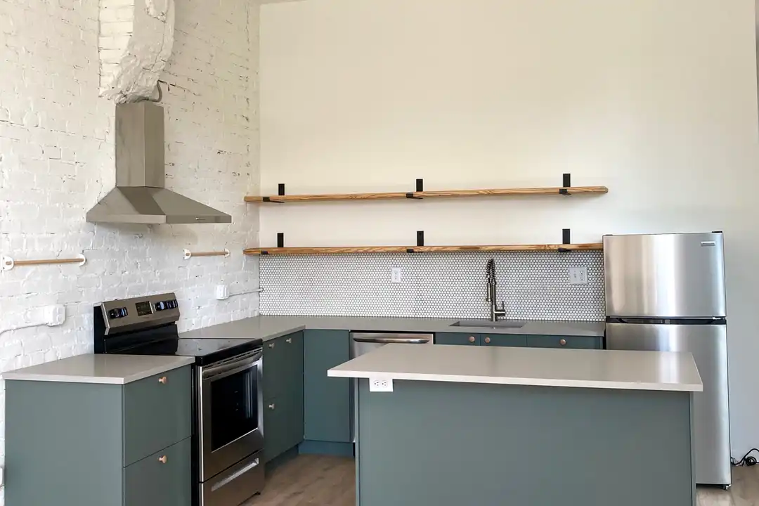 1607 Main St unit 10 – photo 1