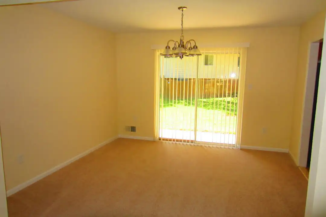 4898 Wheatstone Dr - View 4