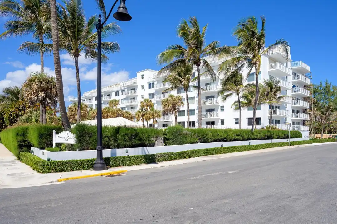 170 N Ocean Blvd #511 - View 2