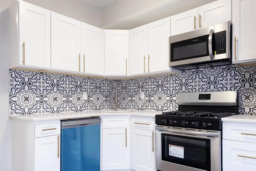 48 Dwight St unit 2 – photo 1