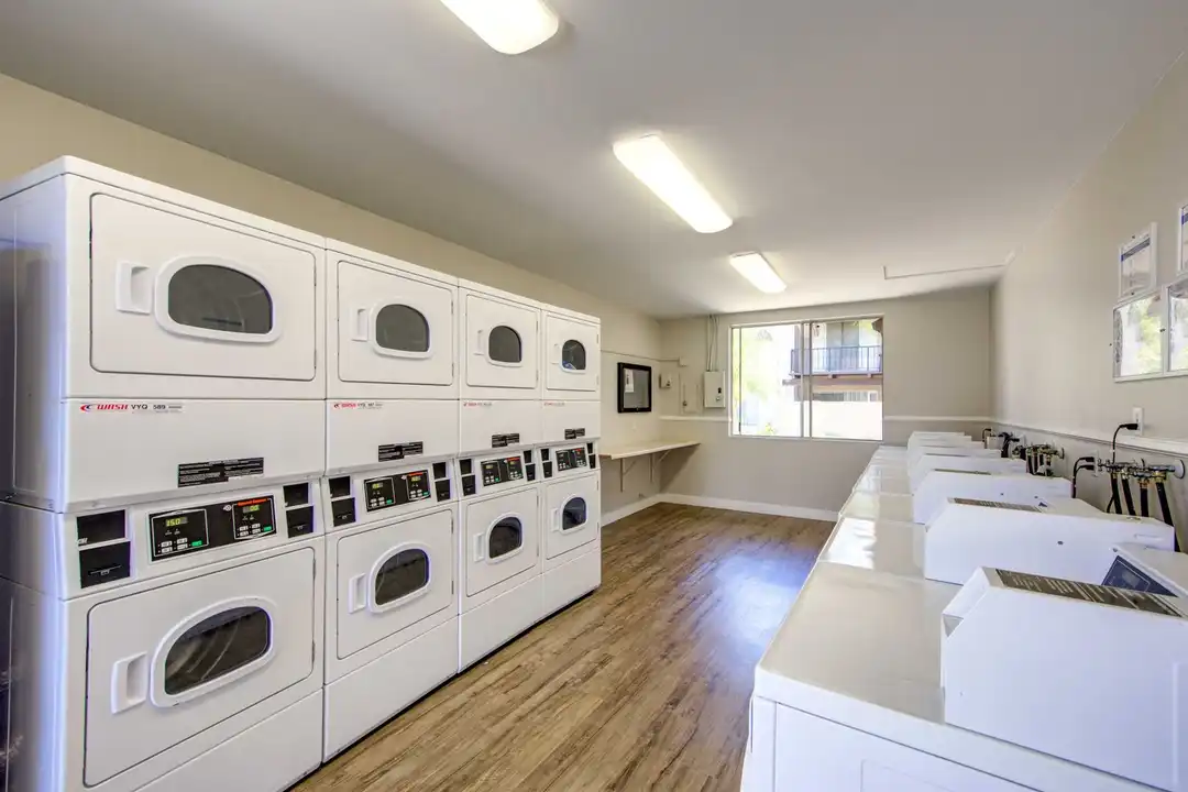 1151 Walnut Ave unit 103 - More