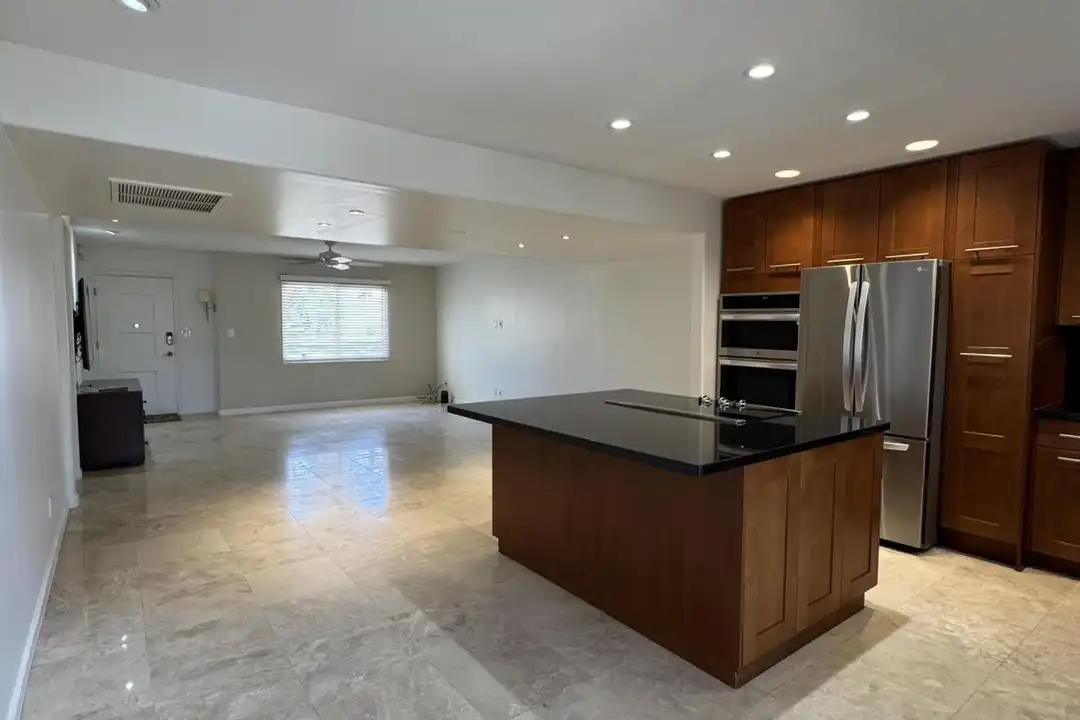 5888 N 83rd St - View 2