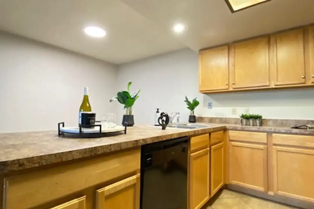4125 SW 31st Dr unit 4131 - 201 - More