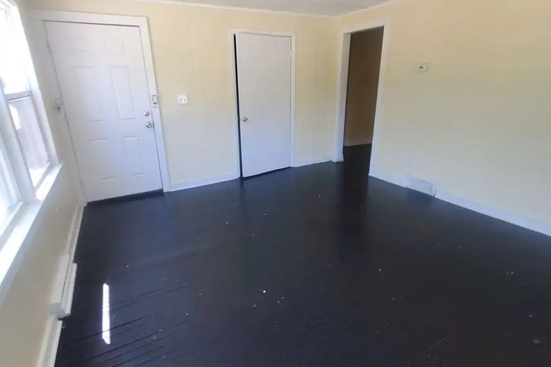 1634 Mead St unit Unit 1 - Lower Front – photo 1