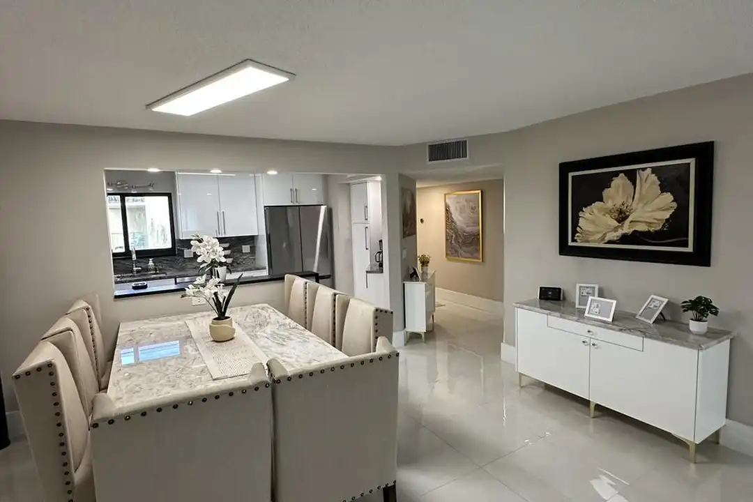 2820 Tennis Club Dr unit 408 - View 6