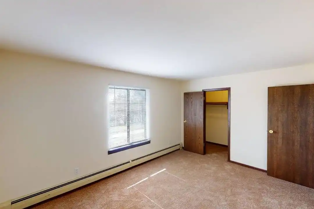 1941 Wyoming Ave unit 1933-2 – photo 1 of 5