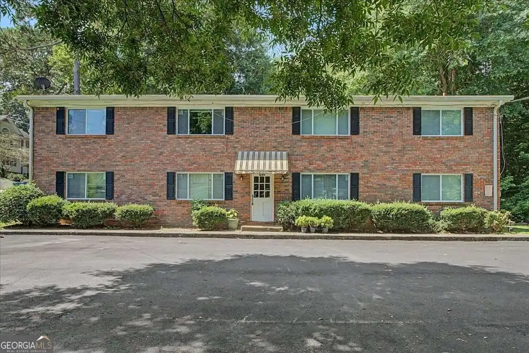 2430 Coosawattee Dr NE – photo 1