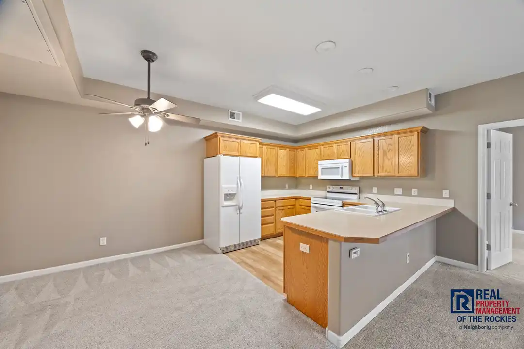1280 Lake Cir unit 11C - View 3